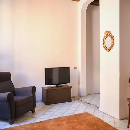 Apartment Storico Borgo Pio Rome