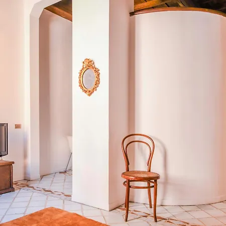 Storico Borgo Pio Apartment *
