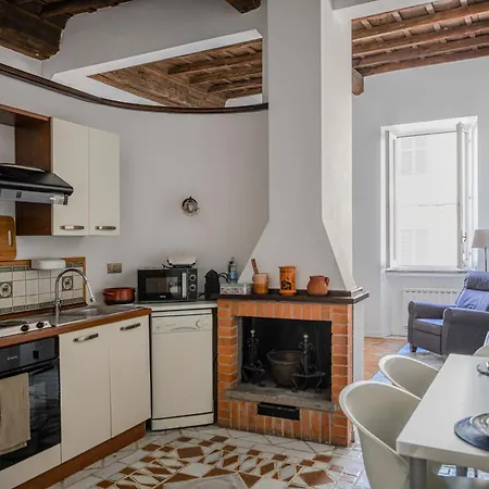 Storico Borgo Pio 公寓 *